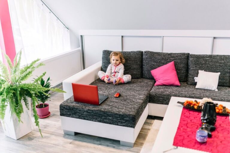 corner sofas Australia