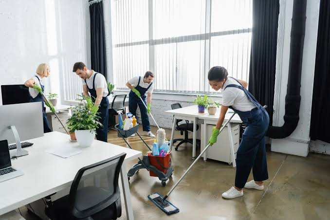 What Should Commercial Cleaning North Sydney Contracts Always Include?