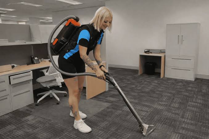 What Should Commercial Cleaning North Sydney Contracts Always Include?